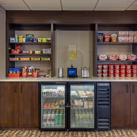 שלבי Comfort Inn & Suites Gateway To Glacier National Park מראה חיצוני תמונה